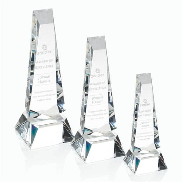 Rustern Obelisk Award on Base - Clear