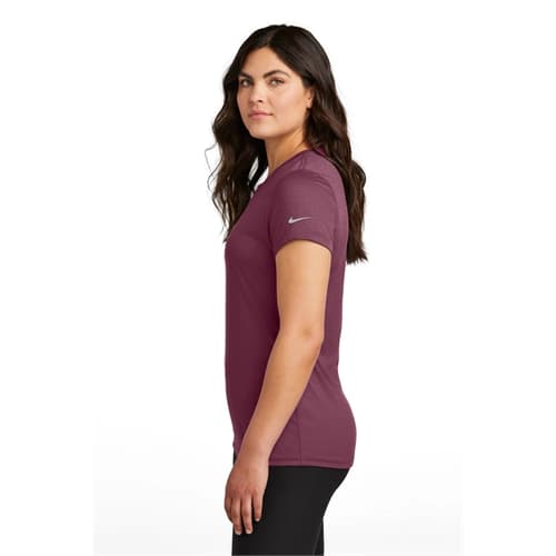 Nike Women's Swoosh Sleeve rLegend Tee